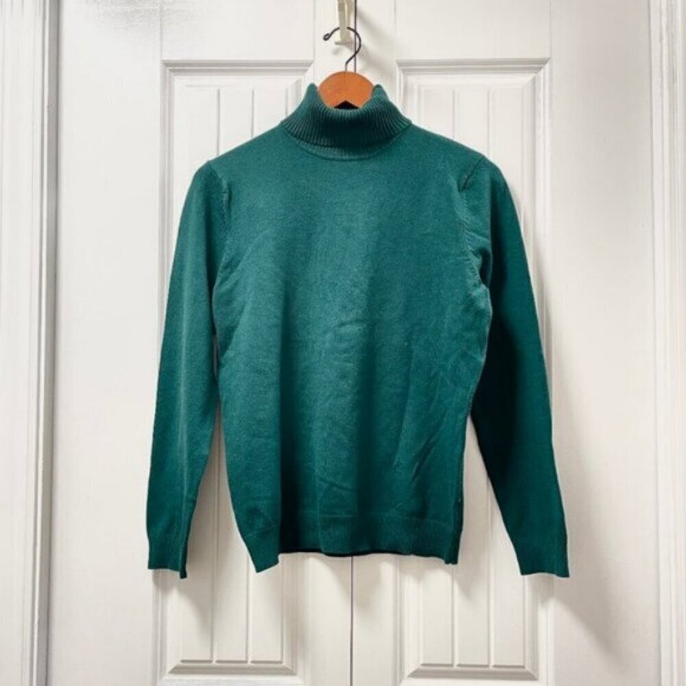 Vintage Turtleneck Sweater Green
